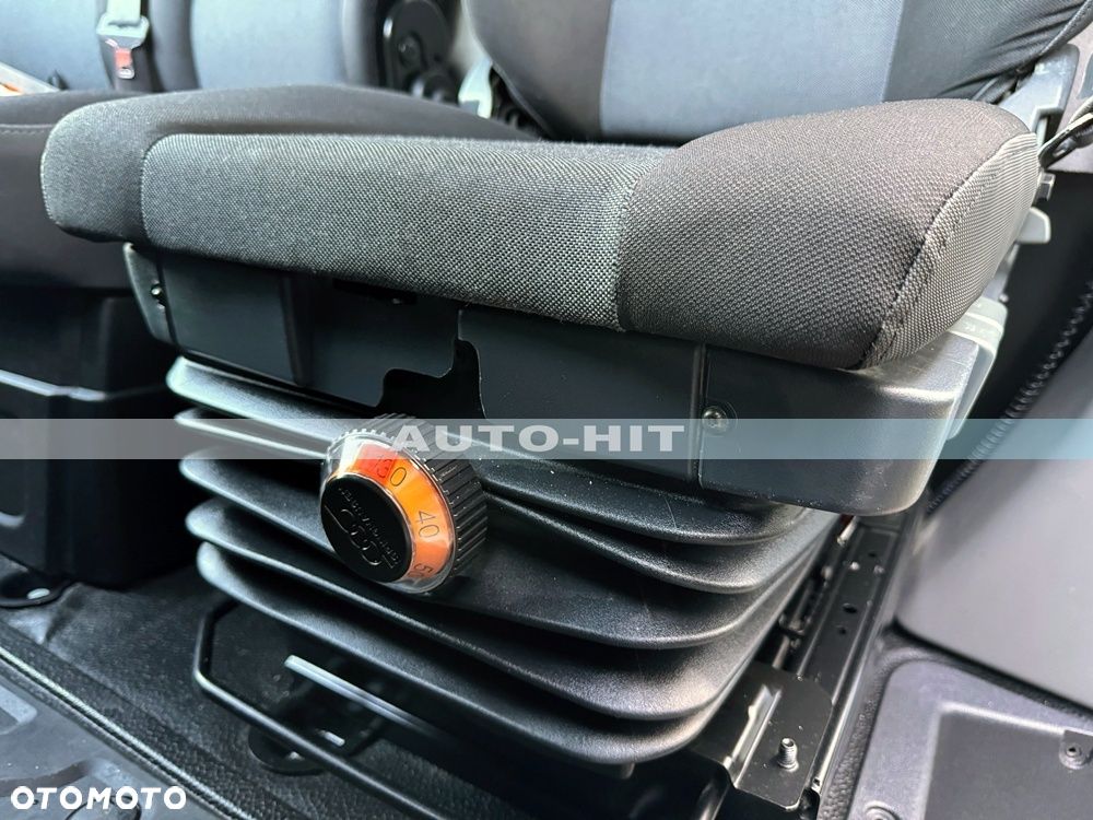 Renault Master - 25