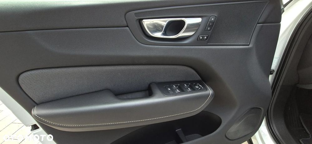 Volvo XC 60 D4 Geartronic RDesign - 21