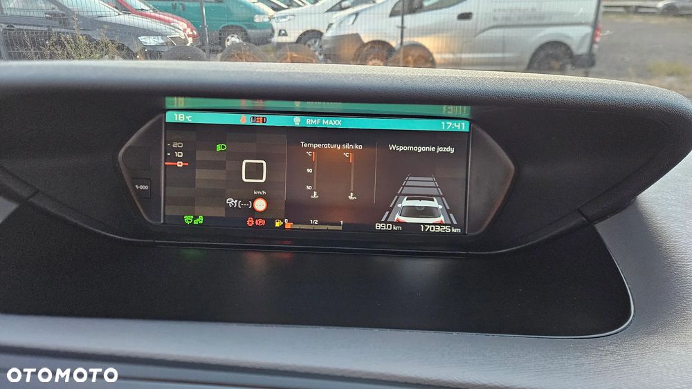 Citroën C4 SpaceTourer - 19