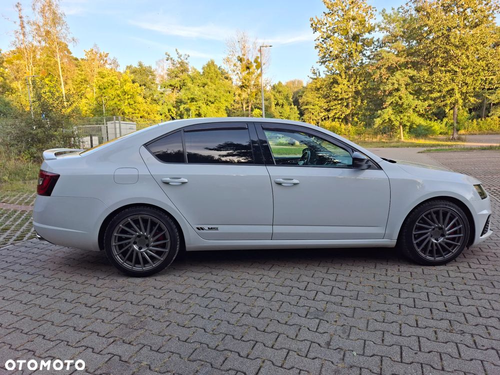 Skoda Octavia 2.0 TSI RS 245 - 4