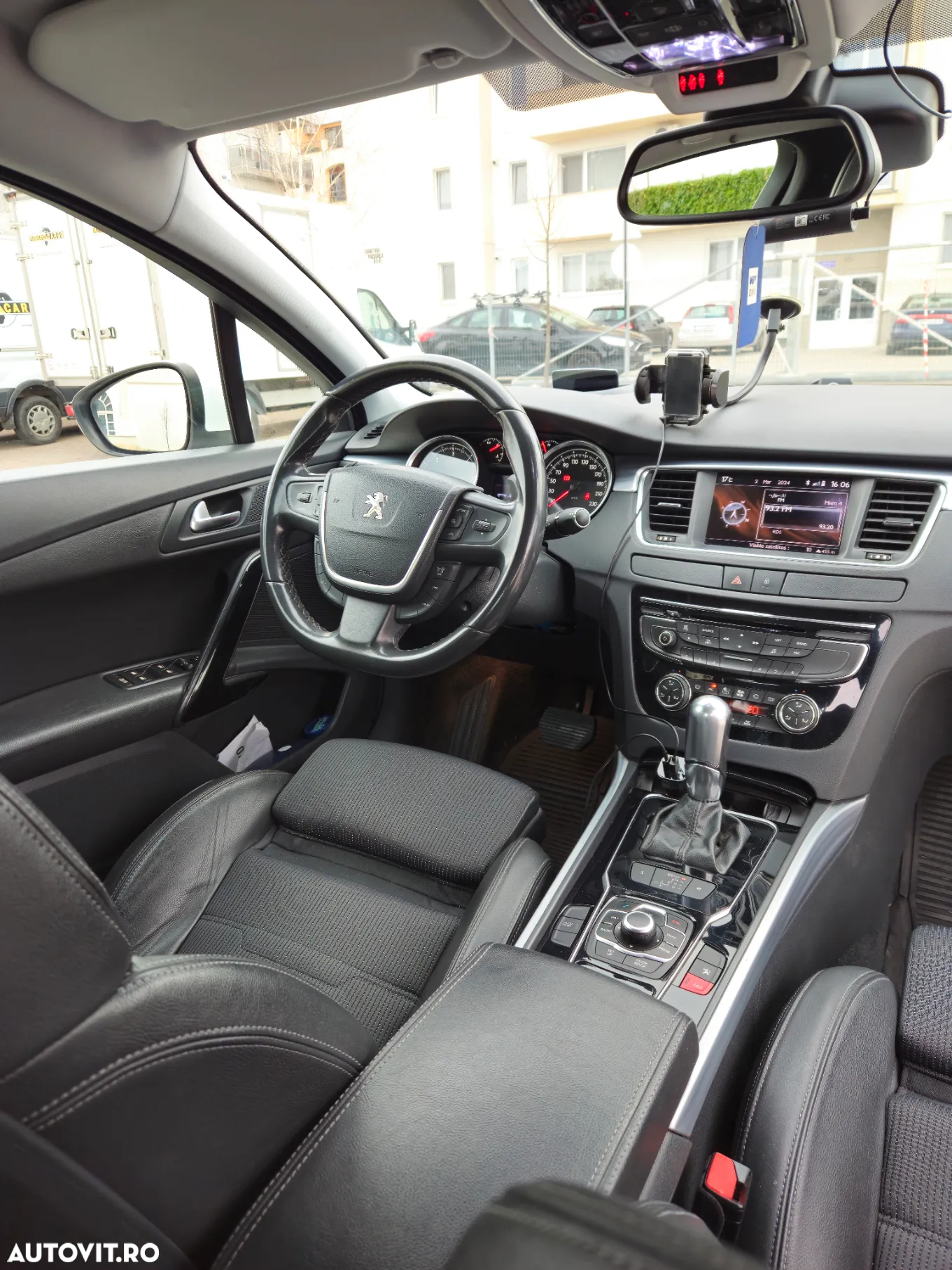 Peugeot 508 2.2 HDI FAP BVA GT - 13