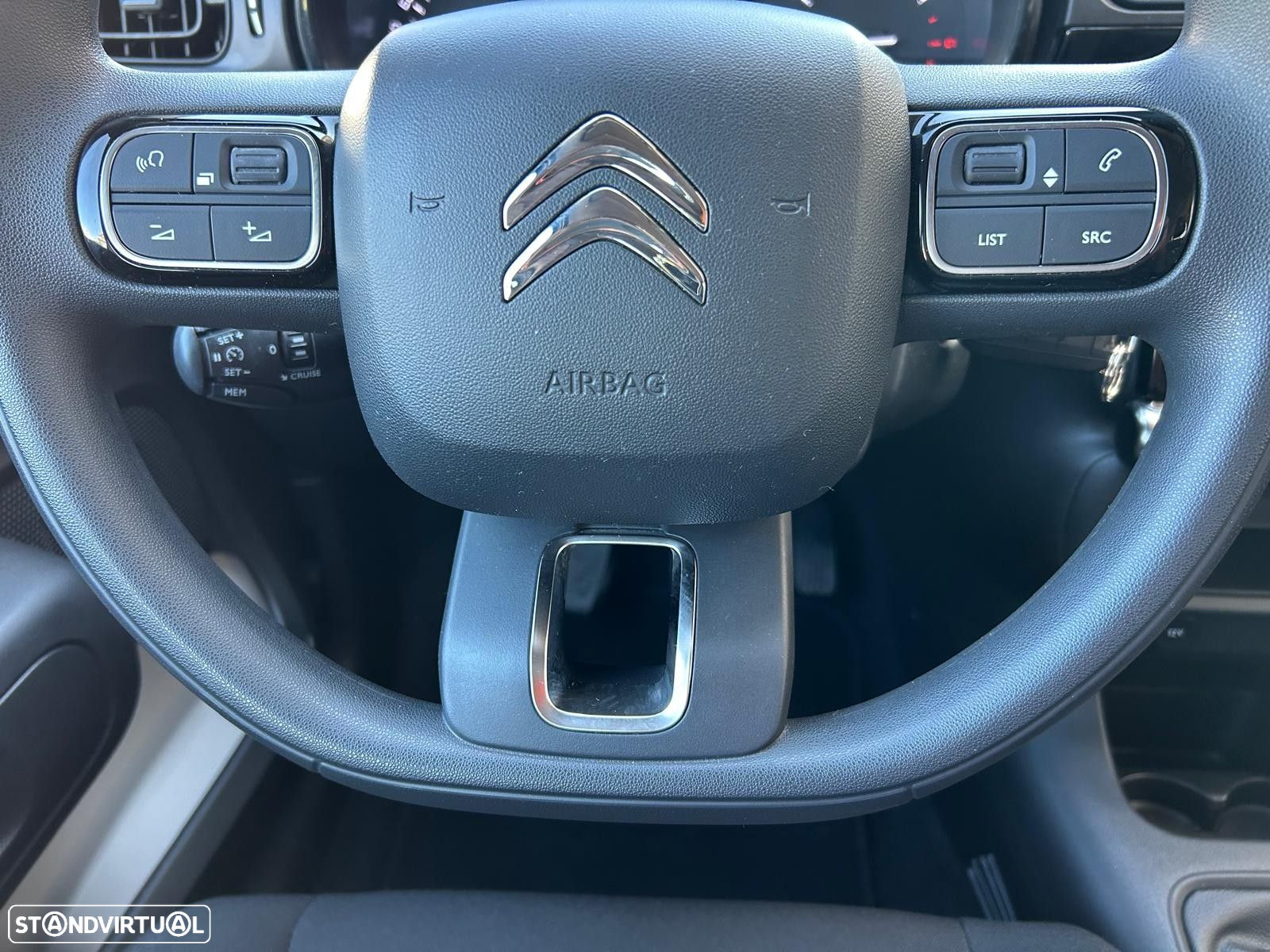 Citroën C3 1.2 PureTech Shine - 31