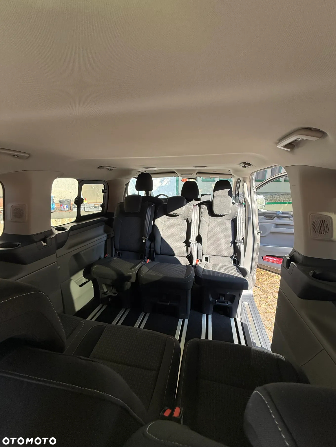 Ford Tourneo Custom 2.0 EcoBlue L1 Trend - 9