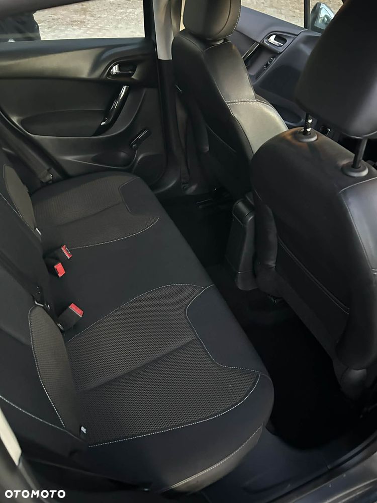 Citroën C3 1.6 e-HDi Exclusive - 12