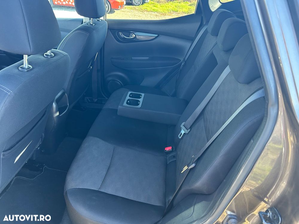 Nissan Qashqai 1.5 DCI Start/Stop Tekna - 22