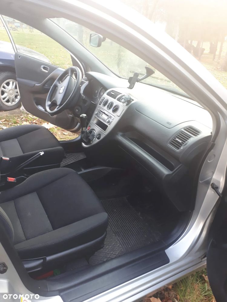 Honda Civic 1.4i SR - 3