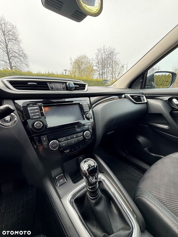 Nissan Qashqai 1.6 Tekna - 6