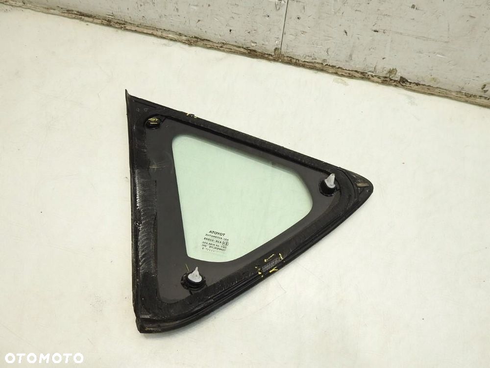 SZYBA KAROSERYJNA PRAWY TYŁ TOYOTA AURIS II - 5