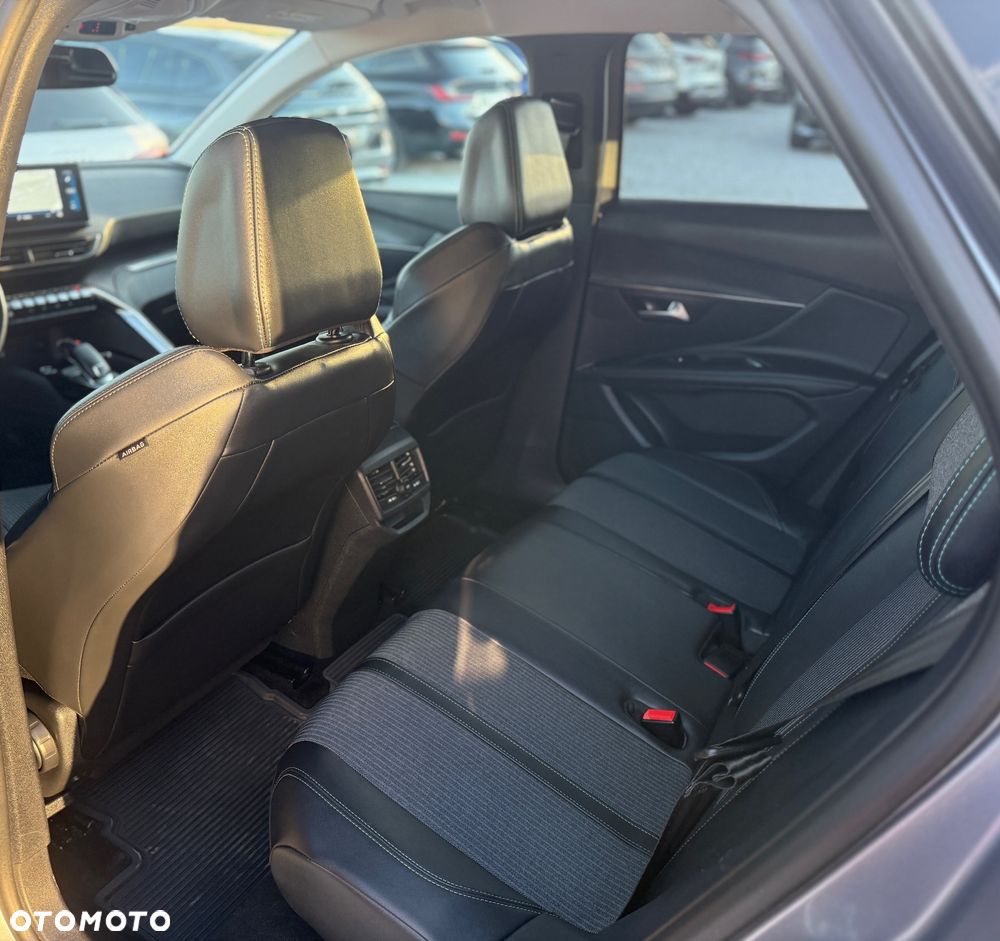 Peugeot 3008 1.5 BlueHDi GT Pack S&S EAT8 - 9