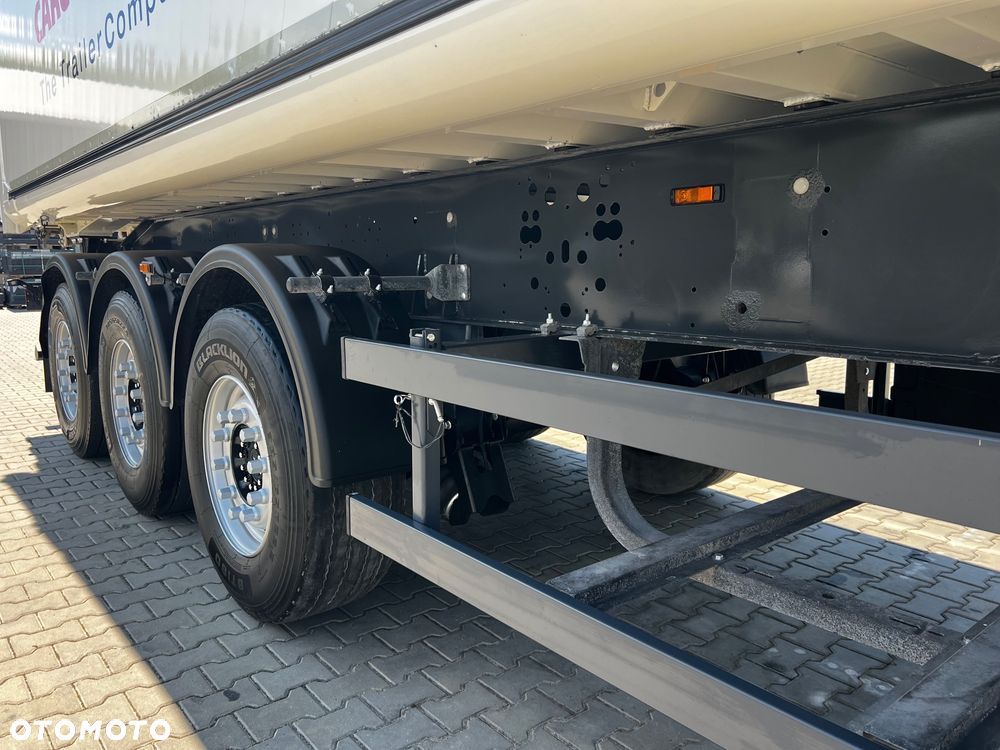 Schmitz Cargobull - 21