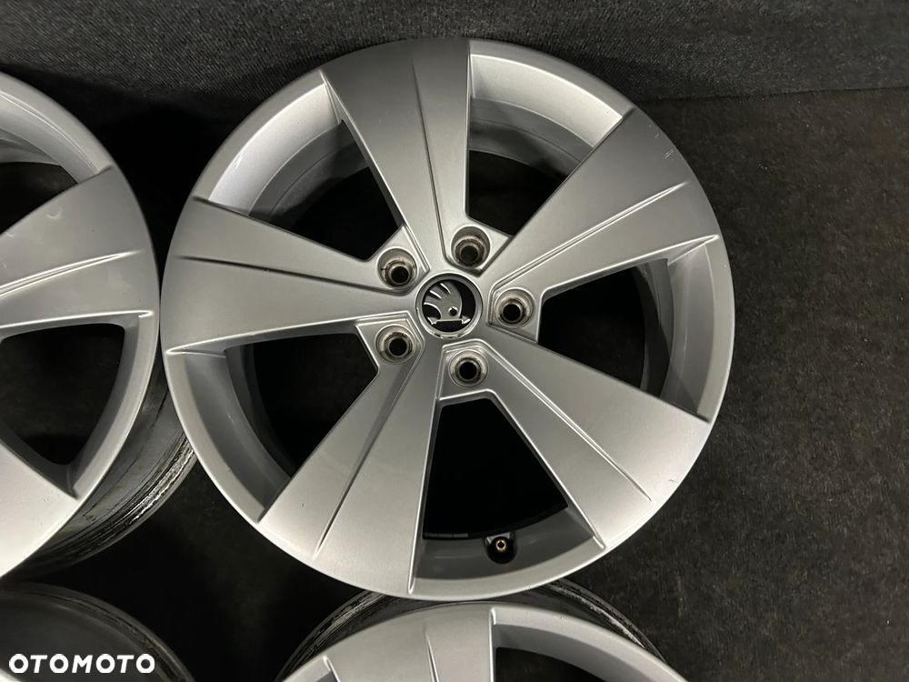 Alufelgi Skoda Superb III, Kodiaq, Karoq 17 cali 5x112 4szt. ładne! - 10