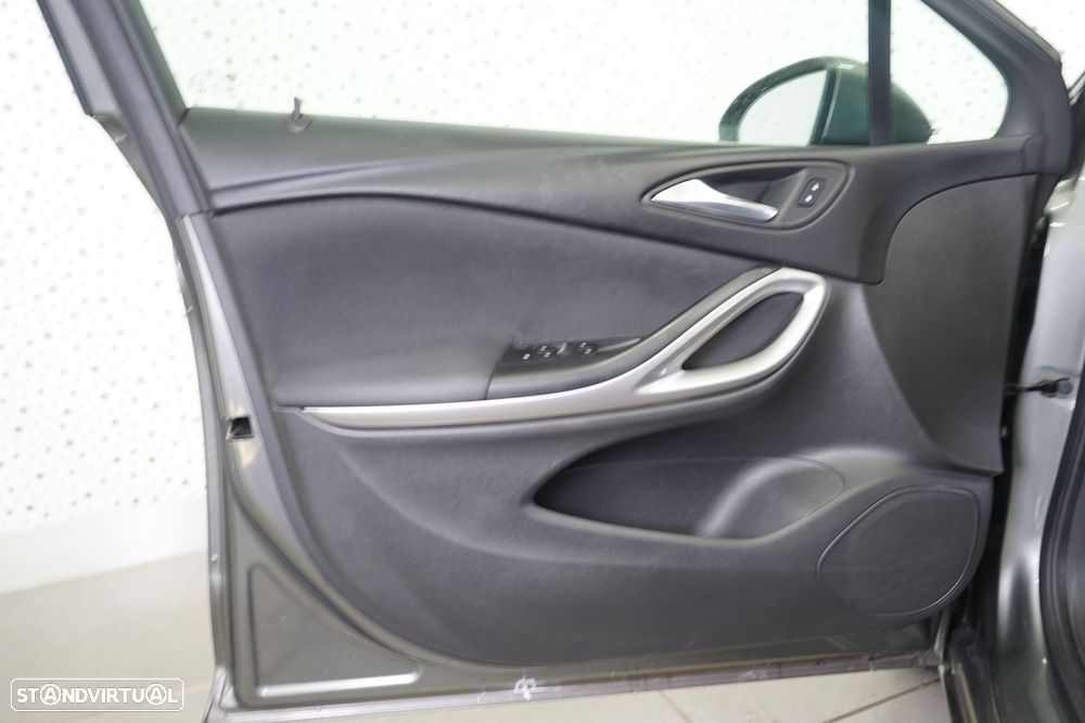 Opel Astra 1.2 T Business Edition S/S - 18