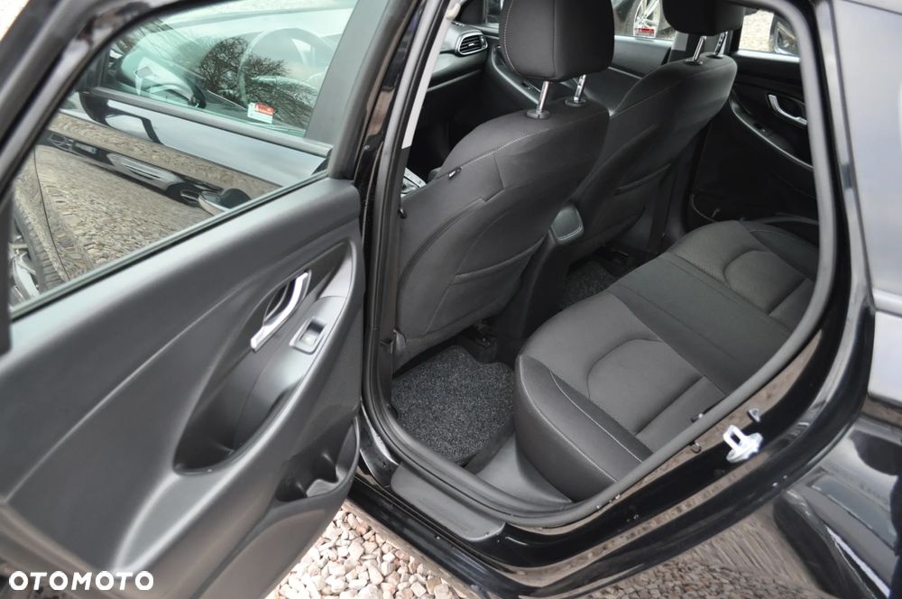 Hyundai i30 - 18