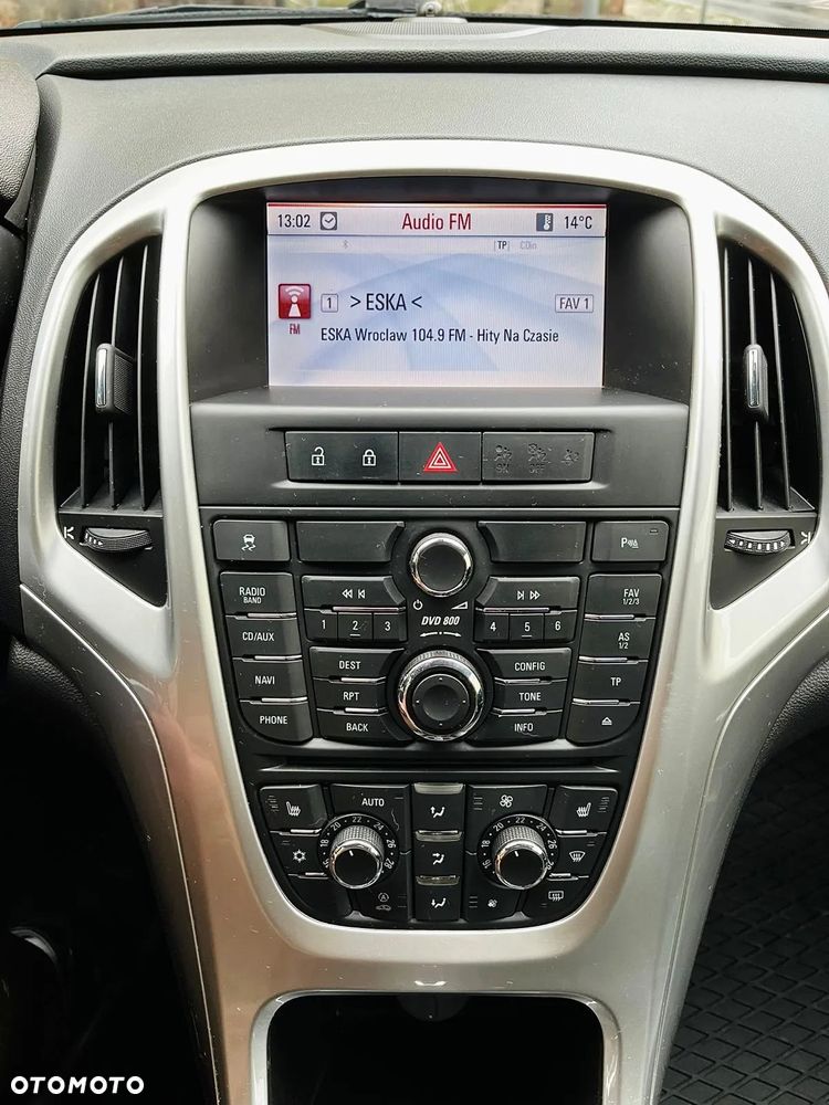 Opel Astra IV 1.6 T Cosmo - 10