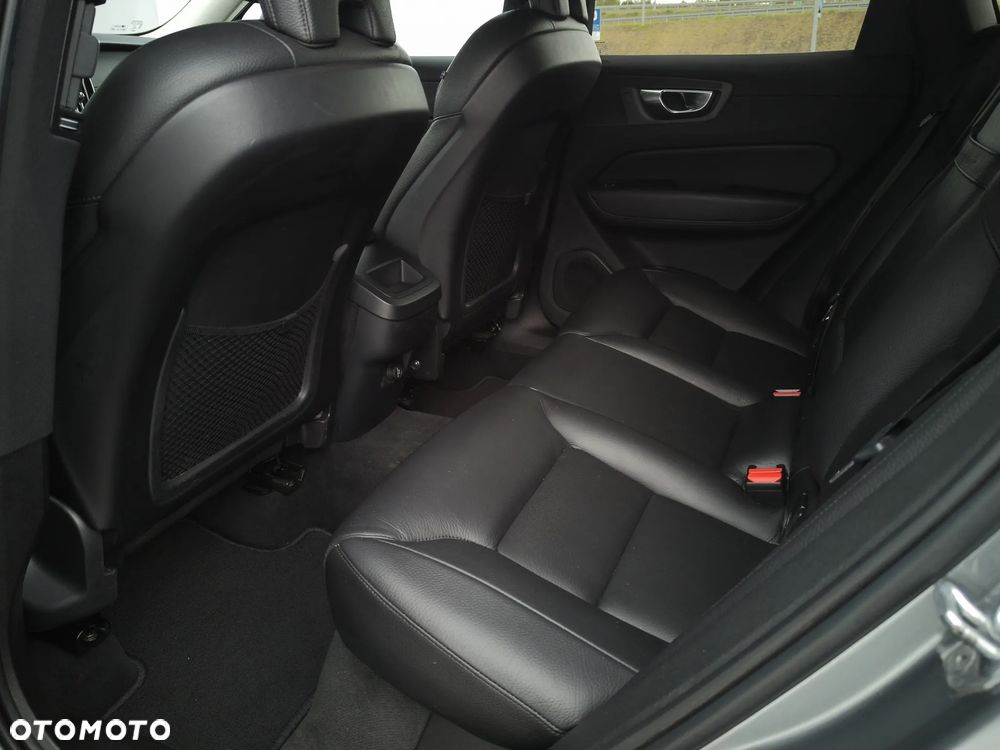 Volvo XC 60 T4 Inscription - 13