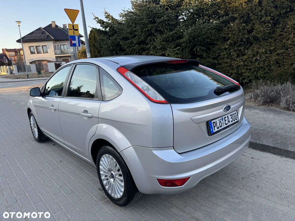 Ford Focus 1.6 16V Style+ - 3