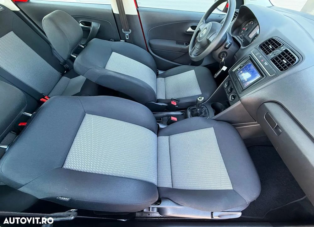 Volkswagen Polo 1.2 Comfortline - 18