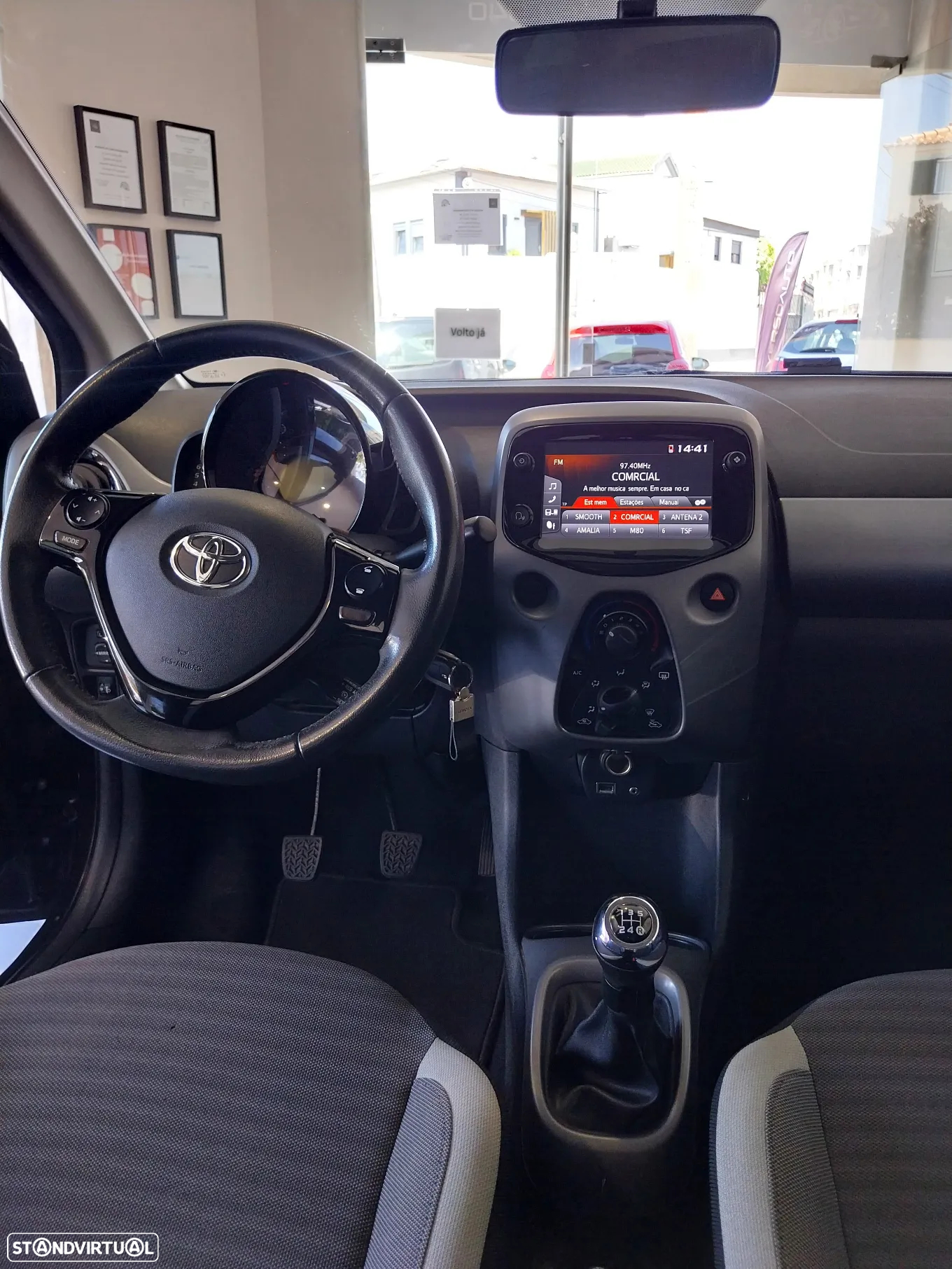 Toyota Aygo 1.0 X-Play+X-Touch - 18