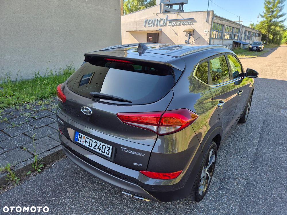 Hyundai Tucson 2.0 CRDi 4WD Advantage - 11