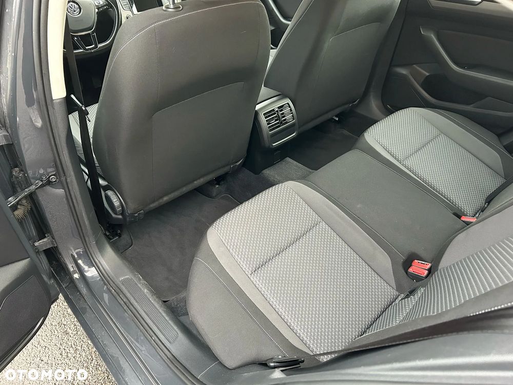 Volkswagen Passat 1.4 TSI ACT (BlueMotion Technology) Comfortline - 8