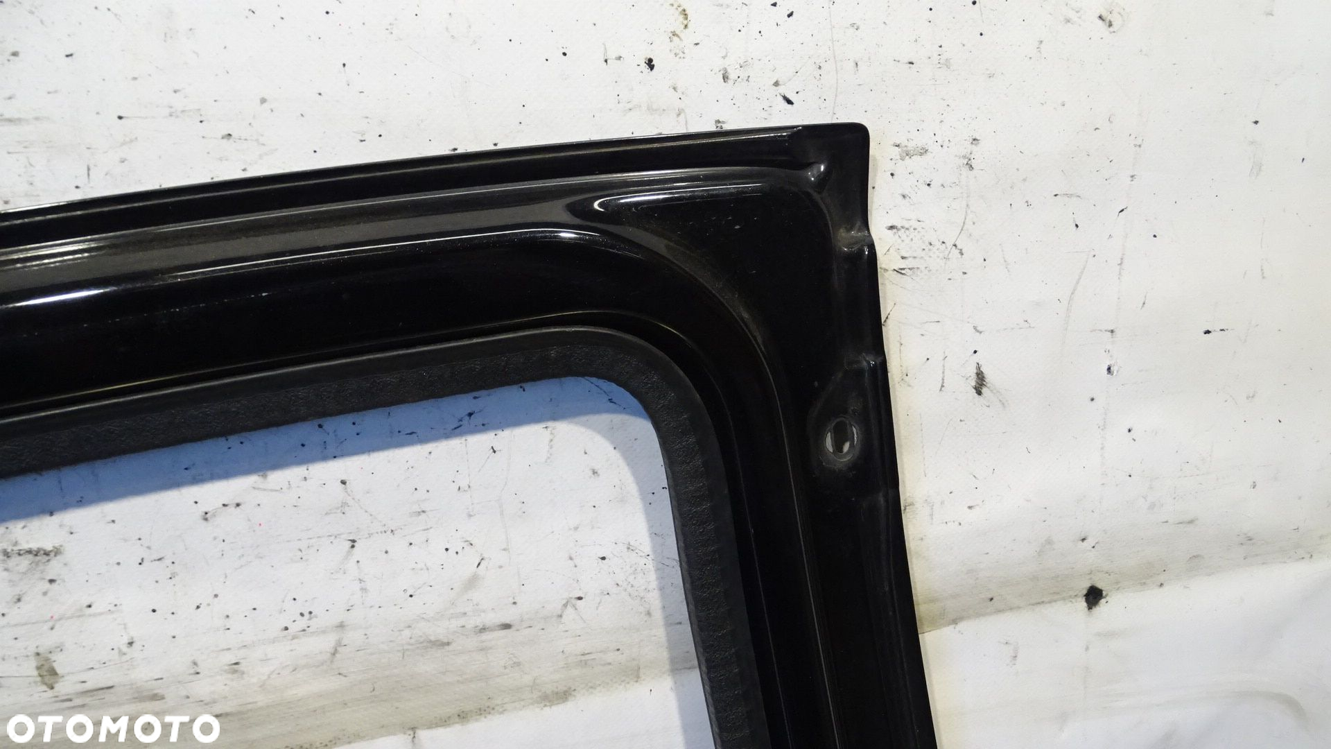 DRZWI LEWY TYŁ TOYOTA AYGO I 1.0 - 12