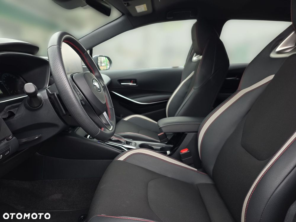 Toyota Corolla - 15