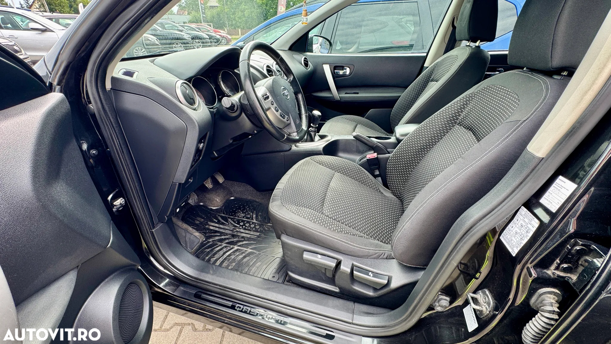 Nissan Qashqai - 12