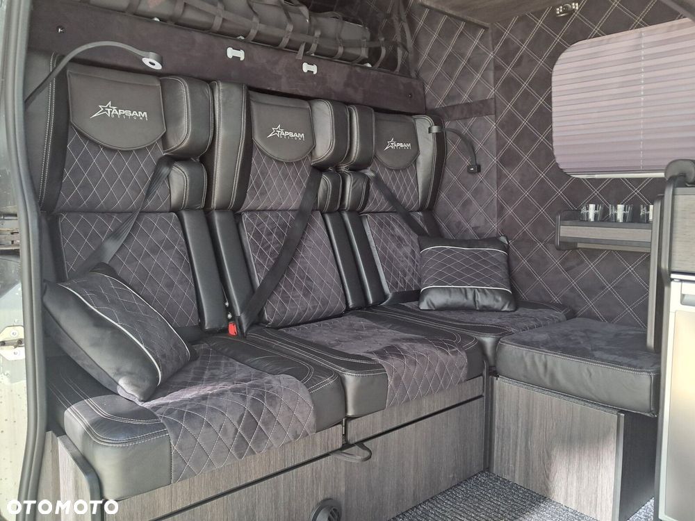 Mercedes-Benz Sprinter 319 - 25
