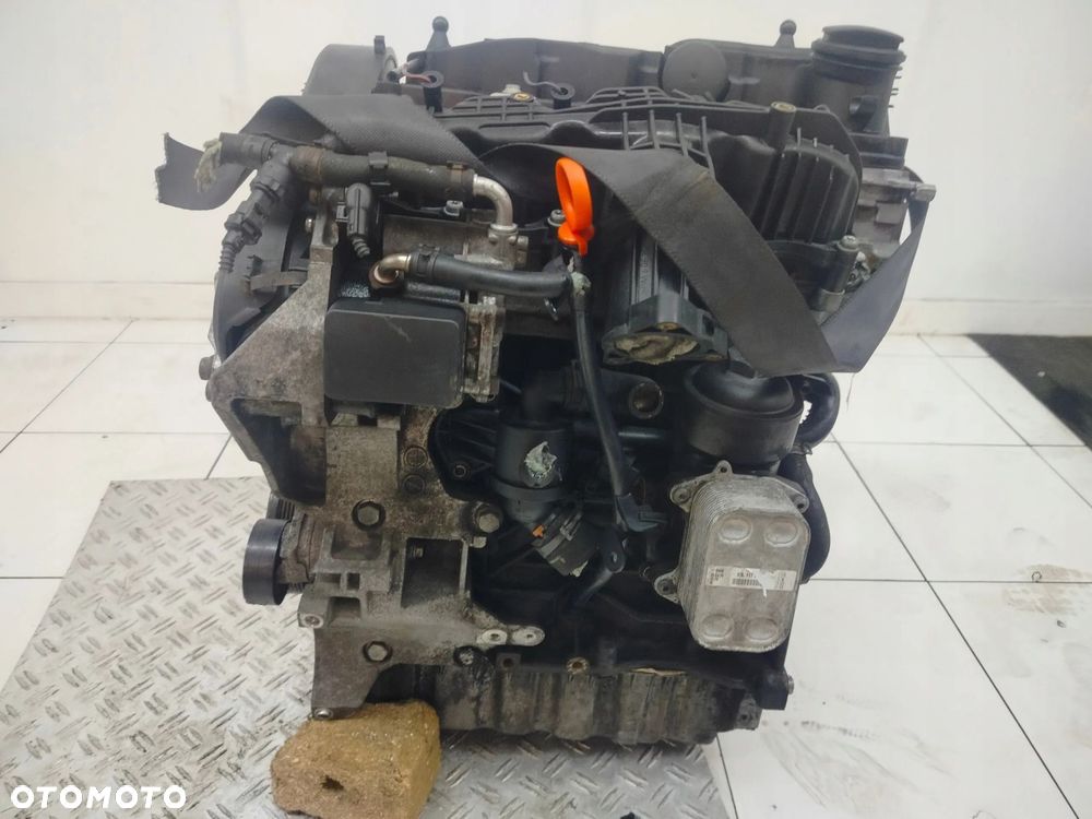 VOLKSWAGEN VW CADDY III 1.6 TDI 03R- SILNIK SŁUPEK CAYC + POMPA 03L130755E - 1