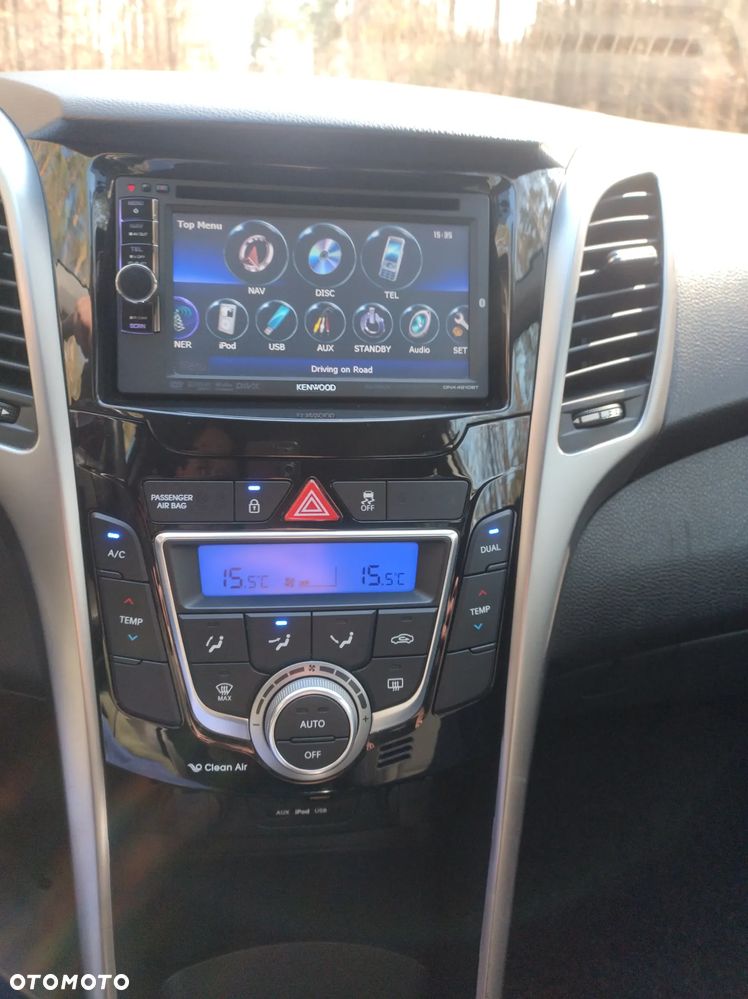 Hyundai i30 1.6 CRDi Classic + - 9