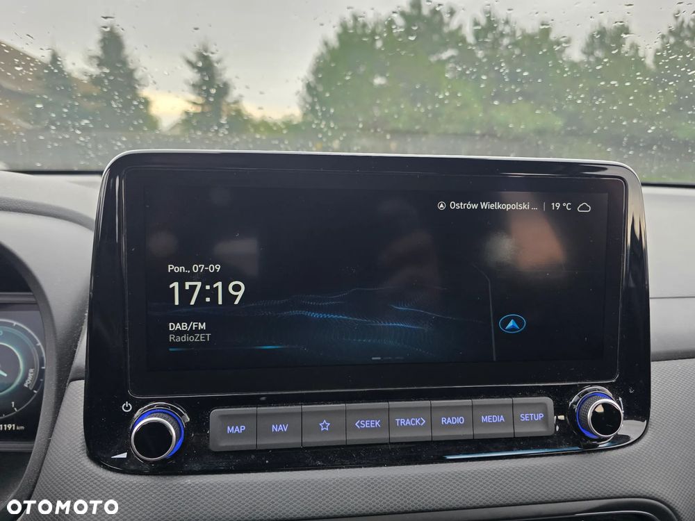 Hyundai Kona 1.6 GDI Hybrid Executive DCT - 24
