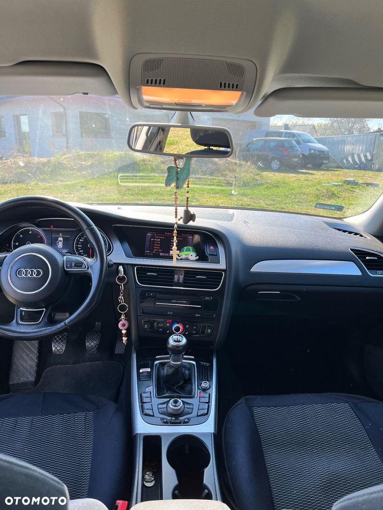 Audi A4 Avant 2.0 TDI - 12