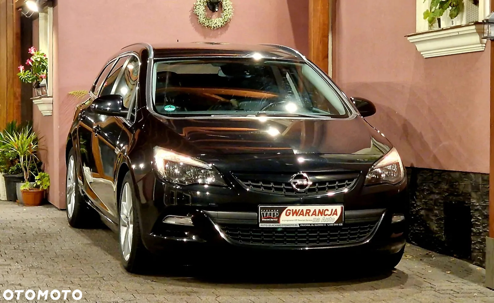 Opel Astra 1.6 Turbo Sports Tourer Design Edition - 21