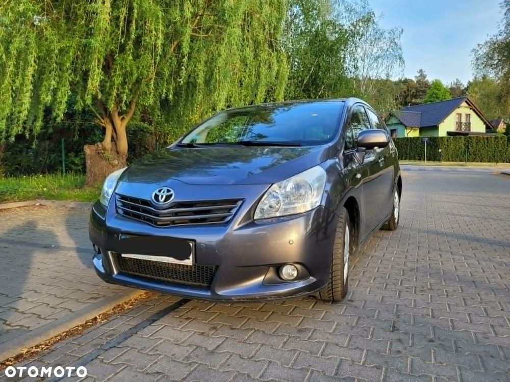 Toyota Verso 1.8 Premium MS - 1