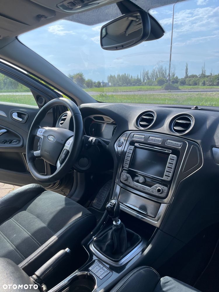Ford Mondeo 2.0 TDCi Titanium - 13