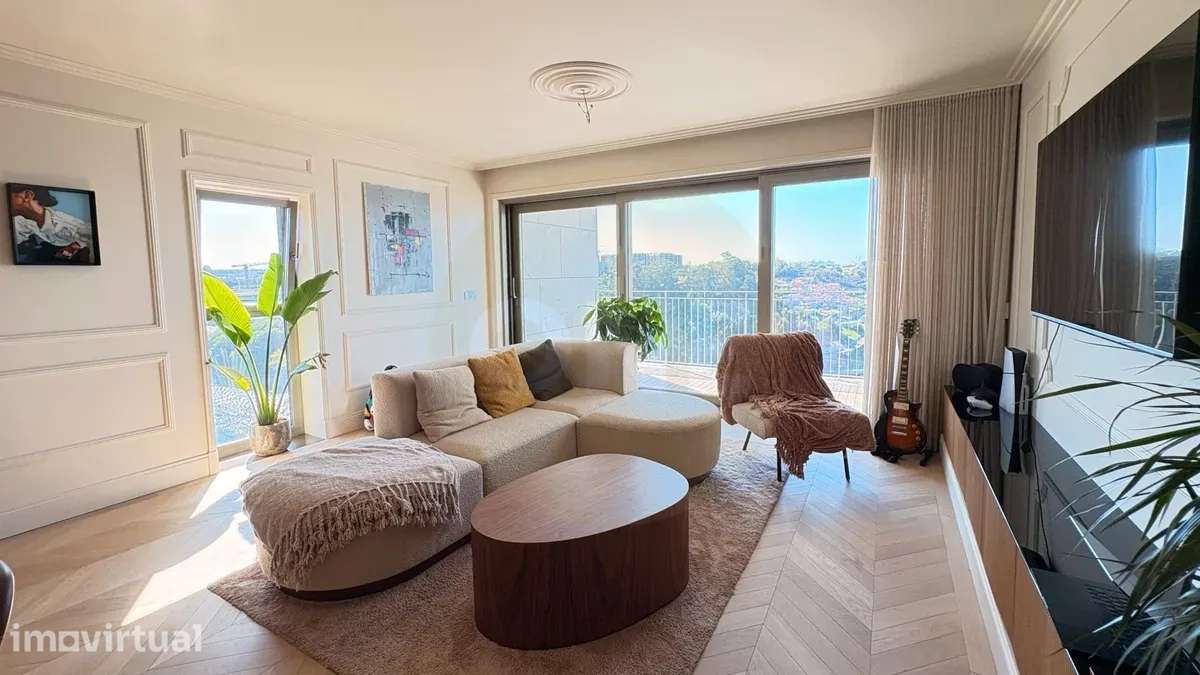 Apartamento T3 com vista para o Rio Douro - Grande imagem: 2/35