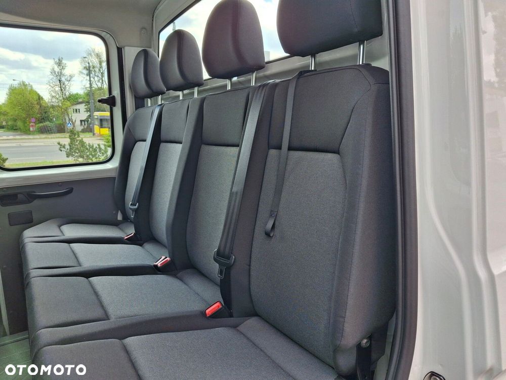 Volkswagen Crafter - 28