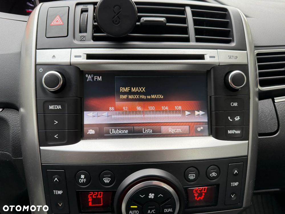 Toyota Verso 1.8 Premium 7os - 31