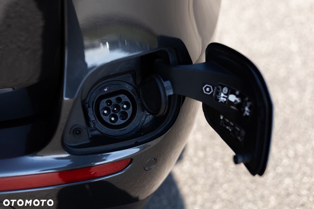 Mercedes-Benz Klasa E 300 de 4Matic 9G-TRONIC Night Edition - 21