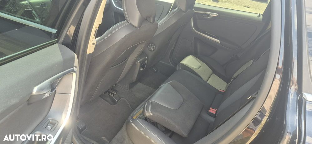 Volvo XC 60 - 8