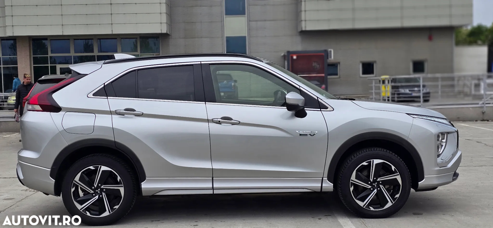 Mitsubishi Eclipse-Cross Plug-In Hybrid 4WD Plus Select - 25