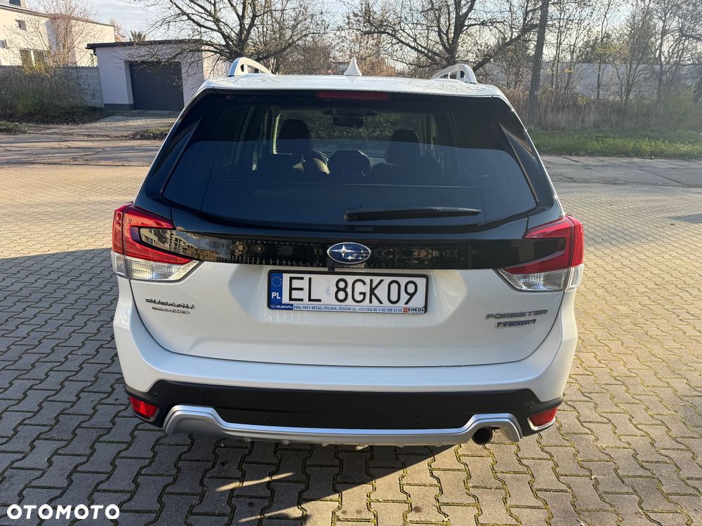 Subaru Forester 2.0i-L Platinum (EyeSight) Lineartronic - 4