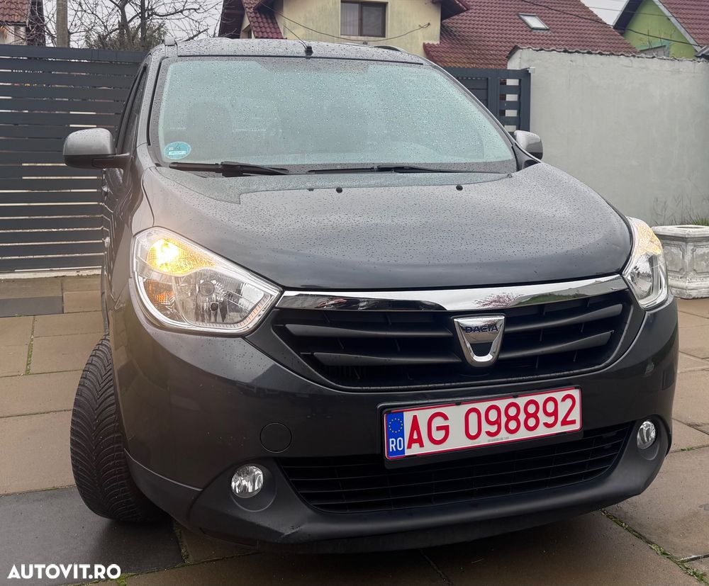 Dacia Lodgy 1.2 TCe Stepway - 1