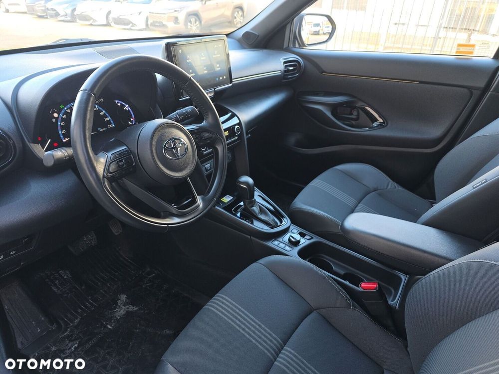 Toyota Yaris Cross Hybrid 1.5 Adventure 4x4 - 11