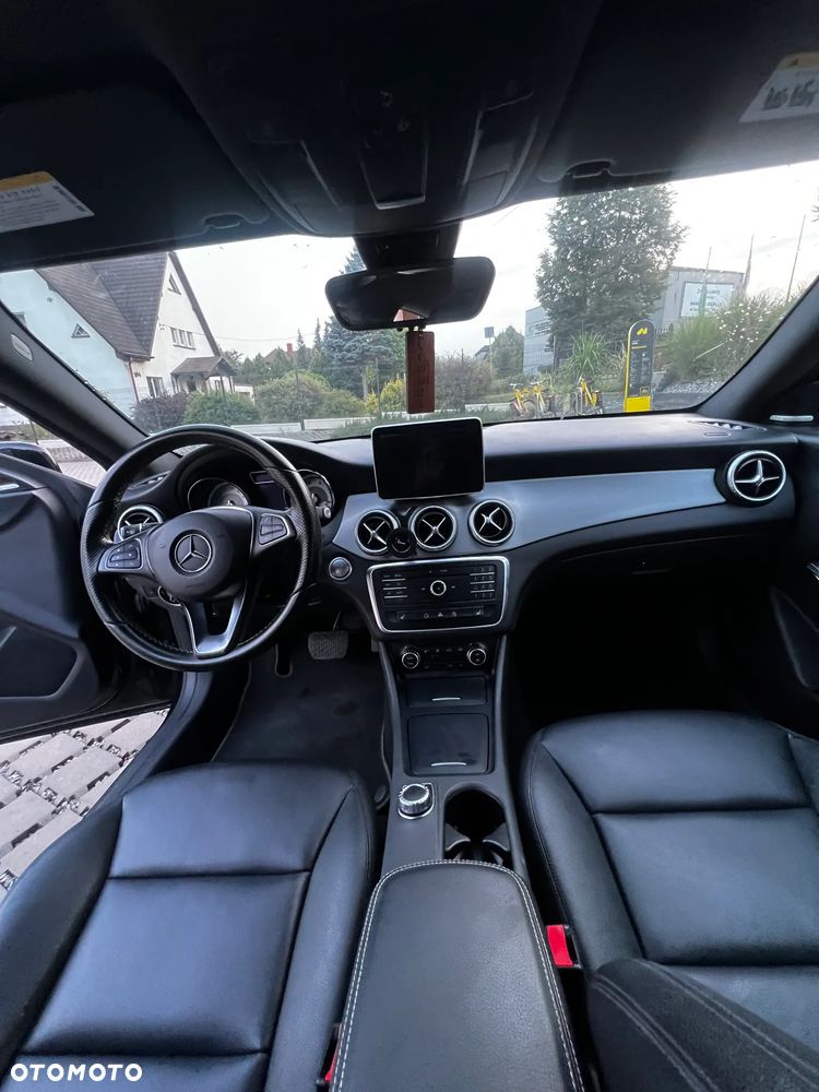 Mercedes-Benz CLA - 7