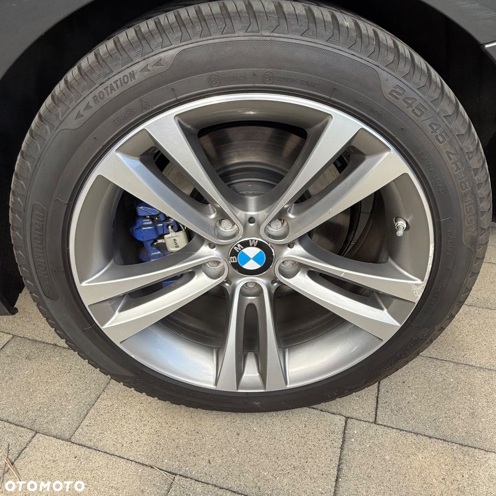 BMW 3GT 330d Luxury Line - 23