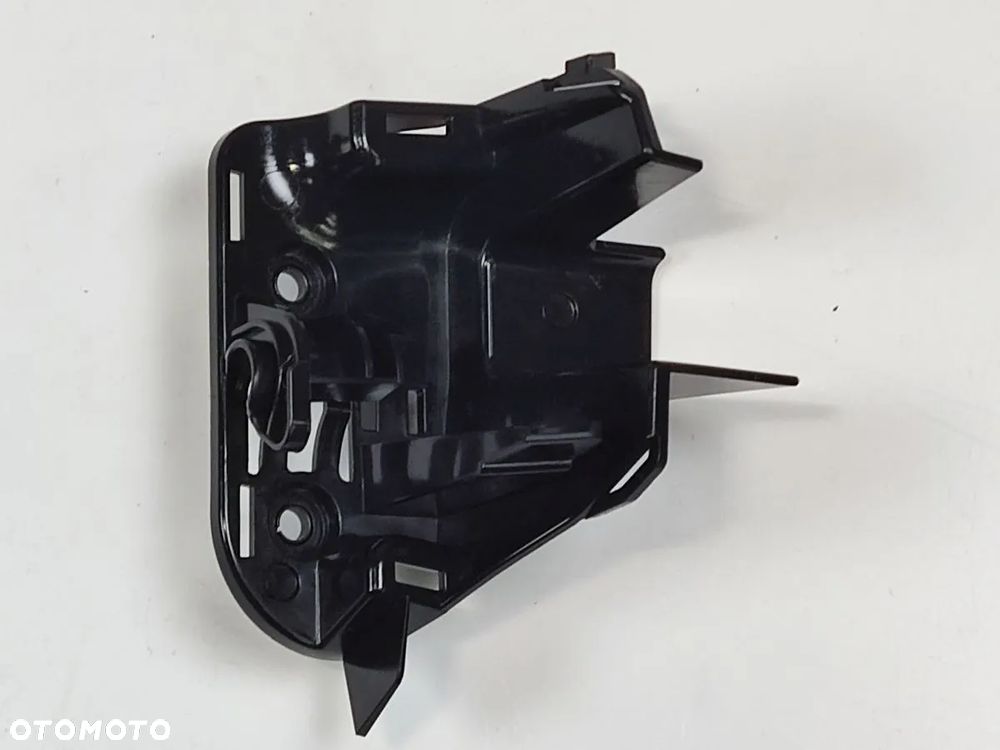 TOYOTA PROACE CITY od 2017r Ślizg Mocowanie Lewe - 2