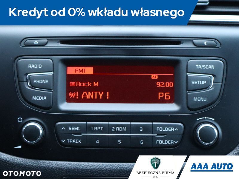Kia Ceed - 14