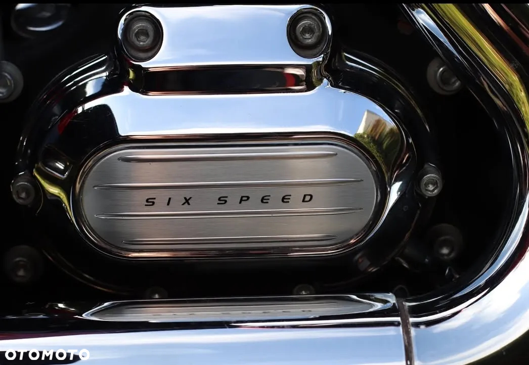 Harley-Davidson Touring Road King - 24