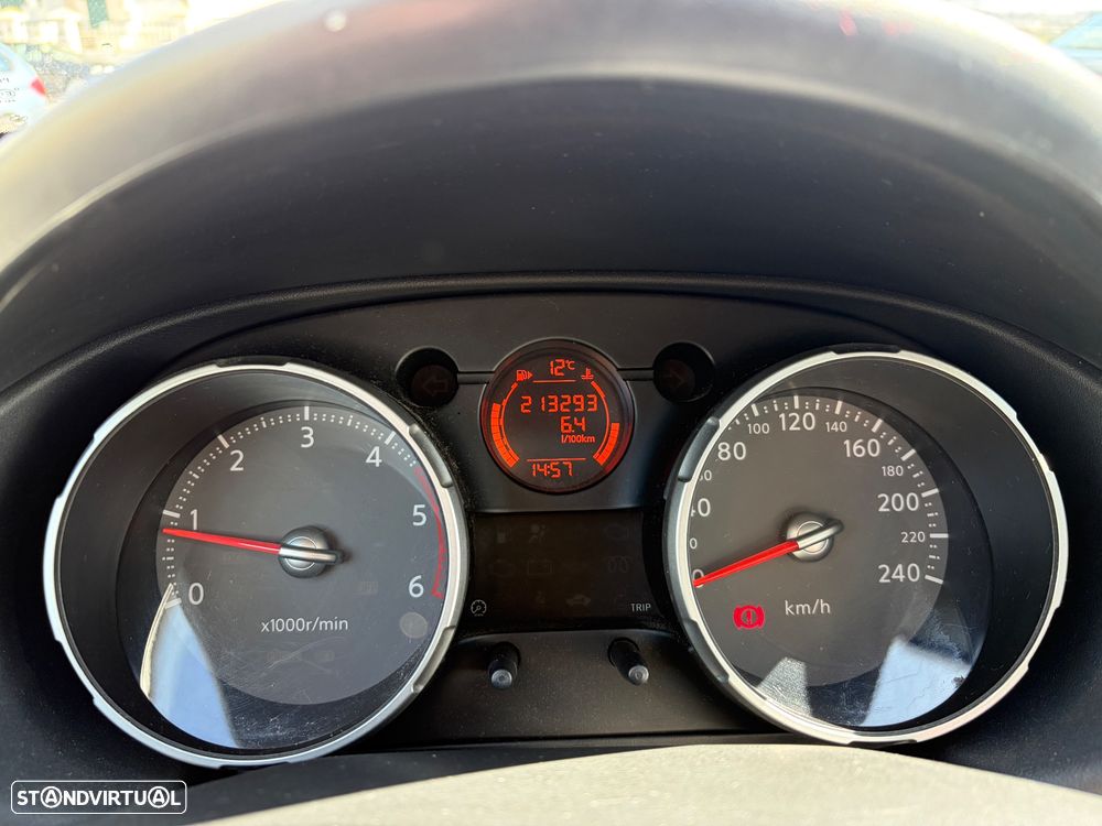 Nissan Qashqai 1.5 dCi Tekna Premium 17 - 12